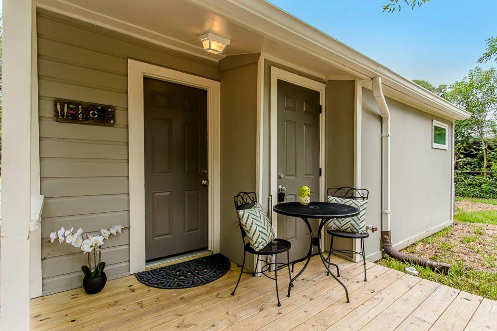 The Blue Door Bungalow - Luxury Home Downtown Houston Exteriér fotografie